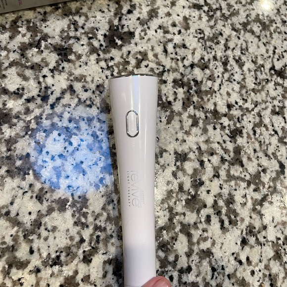 Revive Glow Wrinkle Treatment - Picture 8 of 9